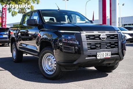 Black 2026 Nissan Navara Dual Cab Pick-up Sl (4X4)