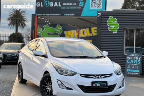 White 2015 Hyundai Elantra Sedan Active