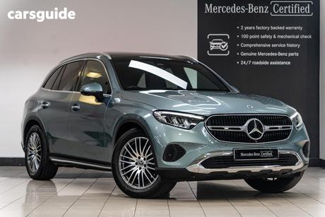 Green 2025 Mercedes-Benz GLC200 Wagon 4Matic