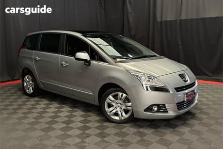 Silver 2013 Peugeot 5008 Wagon Active 1.6T
