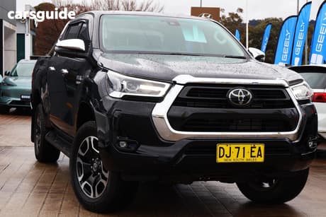 Black 2023 Toyota Hilux Double Cab Pick Up Sr5 (4X4)