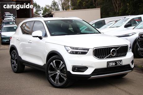White 2021 Volvo XC40 Wagon T4 Inscription (Awd)