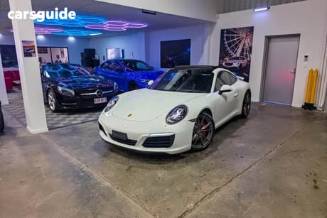 White 2016 Porsche 911 Coupe Carrera S