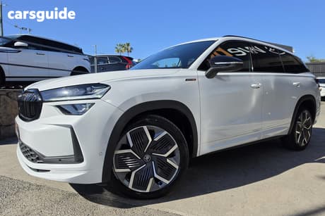 White 2025 Skoda Kodiaq Wagon Sportline (4X4)
