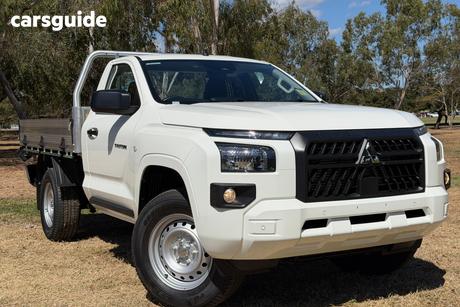 White 2026 Mitsubishi Triton Cab Chassis Glx (4X4)