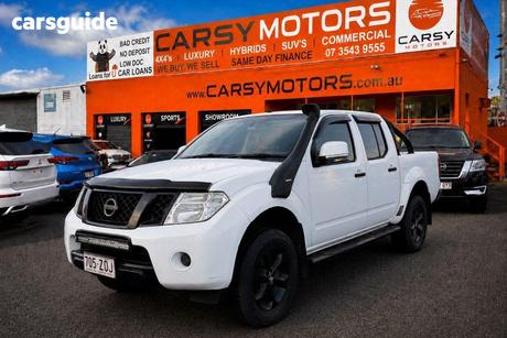 White 2013 Nissan Navara Dual Cab Pick-up St (4X4)