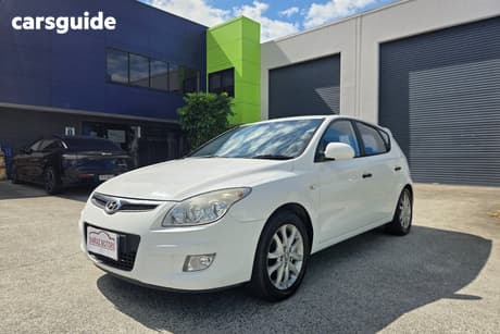 White 2011 Hyundai I30 Hatchback Sx