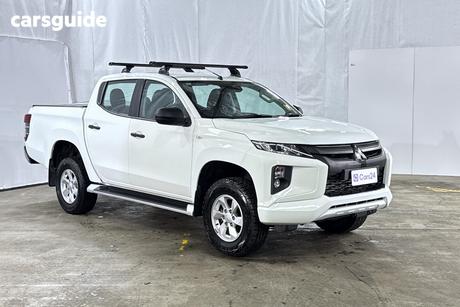 White 2022 Mitsubishi Triton Ute Tray