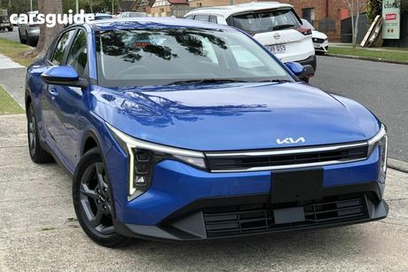 Blue 2025 Kia K4 Sedan S