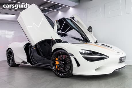 White 2024 McLaren 750S Coupe