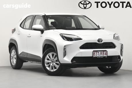 White 2025 Toyota Yaris Cross Wagon Gx Hybrid