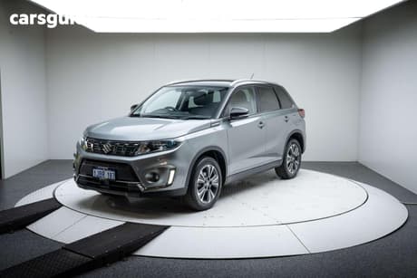 Silver 2022 Suzuki Vitara Wagon Turbo