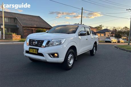 White 2019 Nissan Navara Dual Cab Pick-up Rx (4X2)