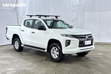 White 2022 Mitsubishi Triton Ute Tray