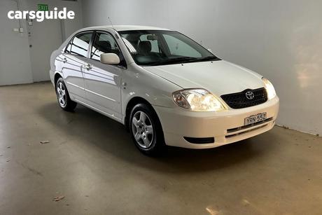 White 2002 Toyota Corolla Sedan Conquest