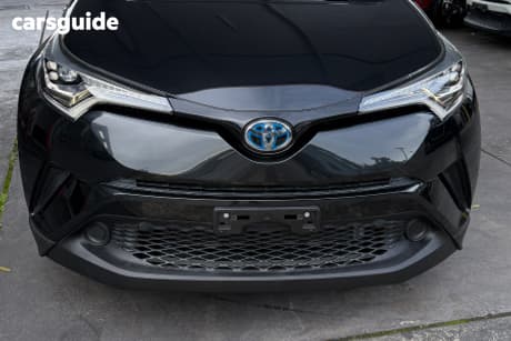 Black 2018 Toyota C-HR Wagon (Hybrid)