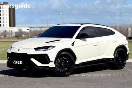 White 2023 Lamborghini Urus Wagon S