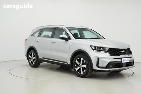 Silver 2022 Kia Sorento Wagon Sport 7 Seat