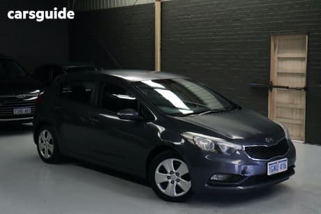 Blue 2016 Kia Cerato Hatchback S