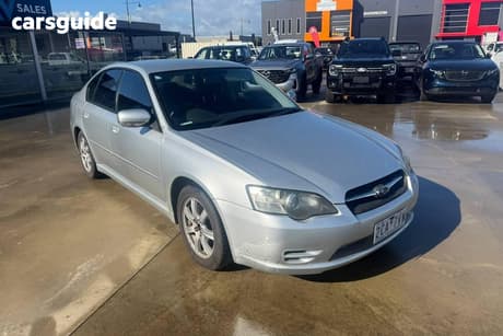 Silver 2004 Subaru Liberty Sedan 2.0I