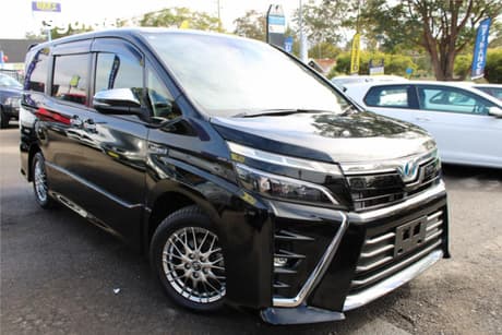 Black 2018 Toyota Voxy Wagon Zs