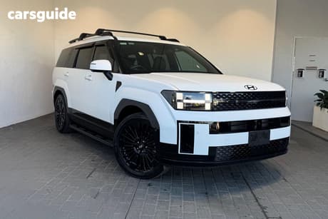 White 2024 Hyundai Santa FE Wagon Hev (Awd)