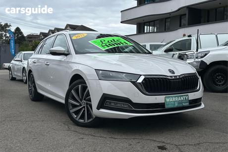 White 2022 Skoda Octavia Wagon Style 110Tsi