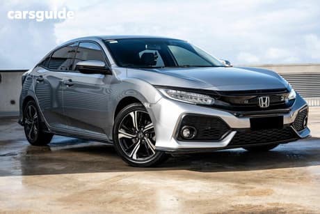 Silver 2017 Honda Civic Hatchback Rs