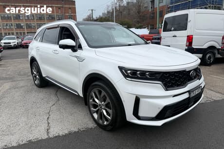 White 2020 Kia Sorento Wagon Gt-Line 7 Seat