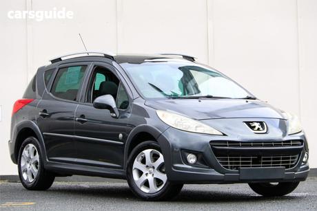 Grey 2010 Peugeot 207 Hatchback Xt