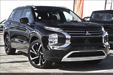 Black 2025 Mitsubishi Outlander SUV OUTLANDER EXCEED 2.4L PHEV AWD 5ST