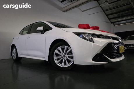 White 2023 Toyota Corolla Hatchback Ascent Sport