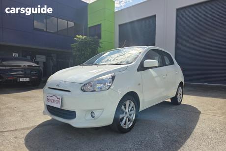 White 2013 Mitsubishi Mirage Hatchback Ls