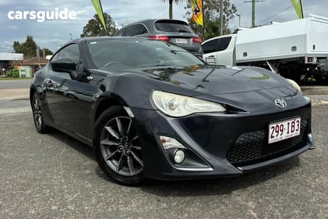 Grey 2012 Toyota 86 Coupe Gt