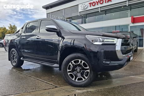 Black 2021 Toyota Hilux Double Cab Pick Up Sr5 (4X4)