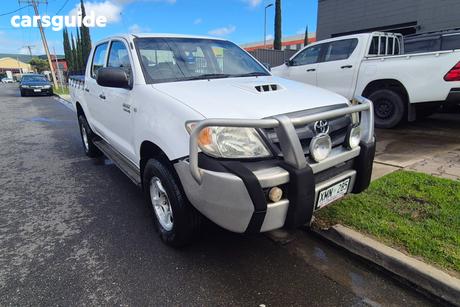 White 2007 Toyota Hilux Dual Cab Pick-up Sr (4X4)