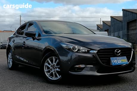 Grey 2018 Mazda 3 Sedan Maxx Sport