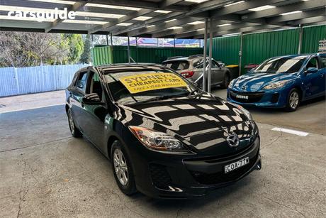 Black 2013 Mazda 3 Hatchback Neo