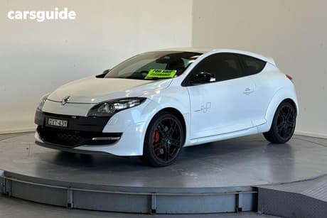 White 2012 Renault Megane Coupe Rs 265 Cup