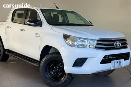 White 2017 Toyota Hilux Dual Cab Utility Sr (4X4)