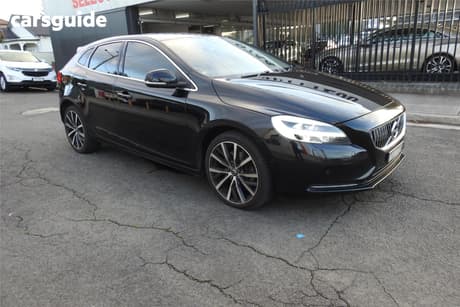 Black 2017 Volvo V40 Hatchback D4 Inscription