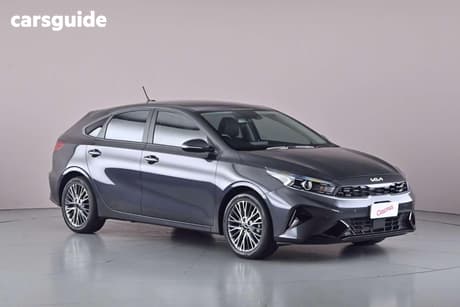 Grey 2024 Kia Cerato Hatchback Sport+