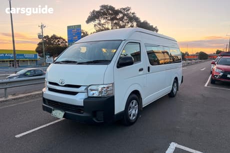 White 2015 Toyota HiAce Bus Commuter