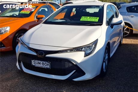 White 2019 Toyota Corolla Hatchback Ascent Sport