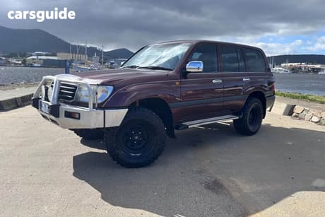 Burgundy 1999 Toyota Landcruiser Wagon Gxl (4X4)
