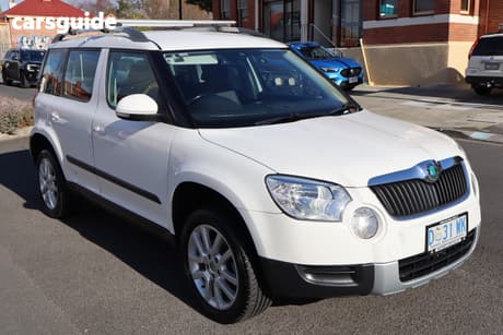 White 2013 Skoda Yeti Wagon 112 Tsi (4X4)