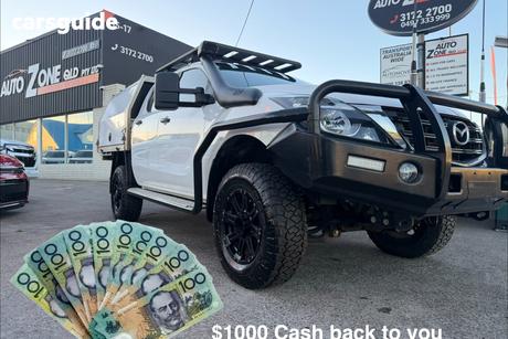 White 2025 Isuzu D-MAX Crew Cab Utility Ls-U (4X4)