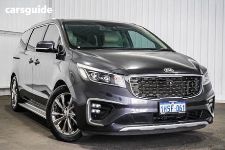Grey 2018 Kia Carnival Wagon Platinum