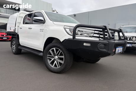 White 2018 Toyota Hilux Dual Cab Utility Sr5 (4X4)