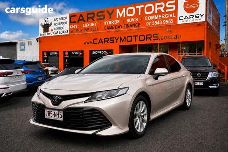 Gold 2018 Toyota Camry Sedan ASCENT
